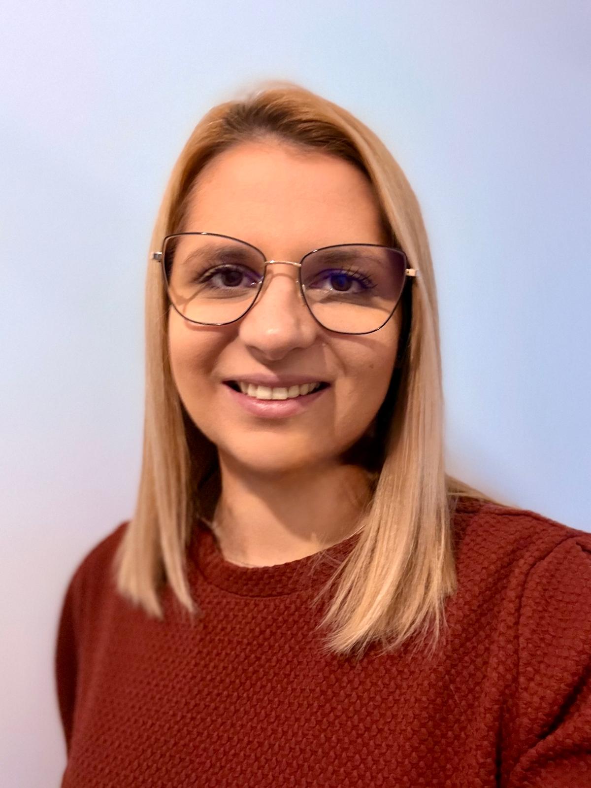 Renata Boanca - Front-End Developer